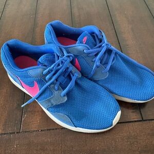 Nike Blue Athletic Shoes